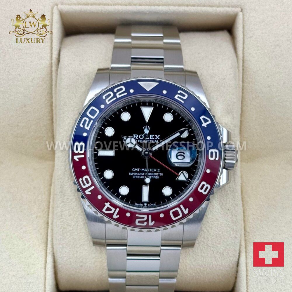 Rolex GMT-Master II "Pepsi" 40mm 126710BLRO Oyster