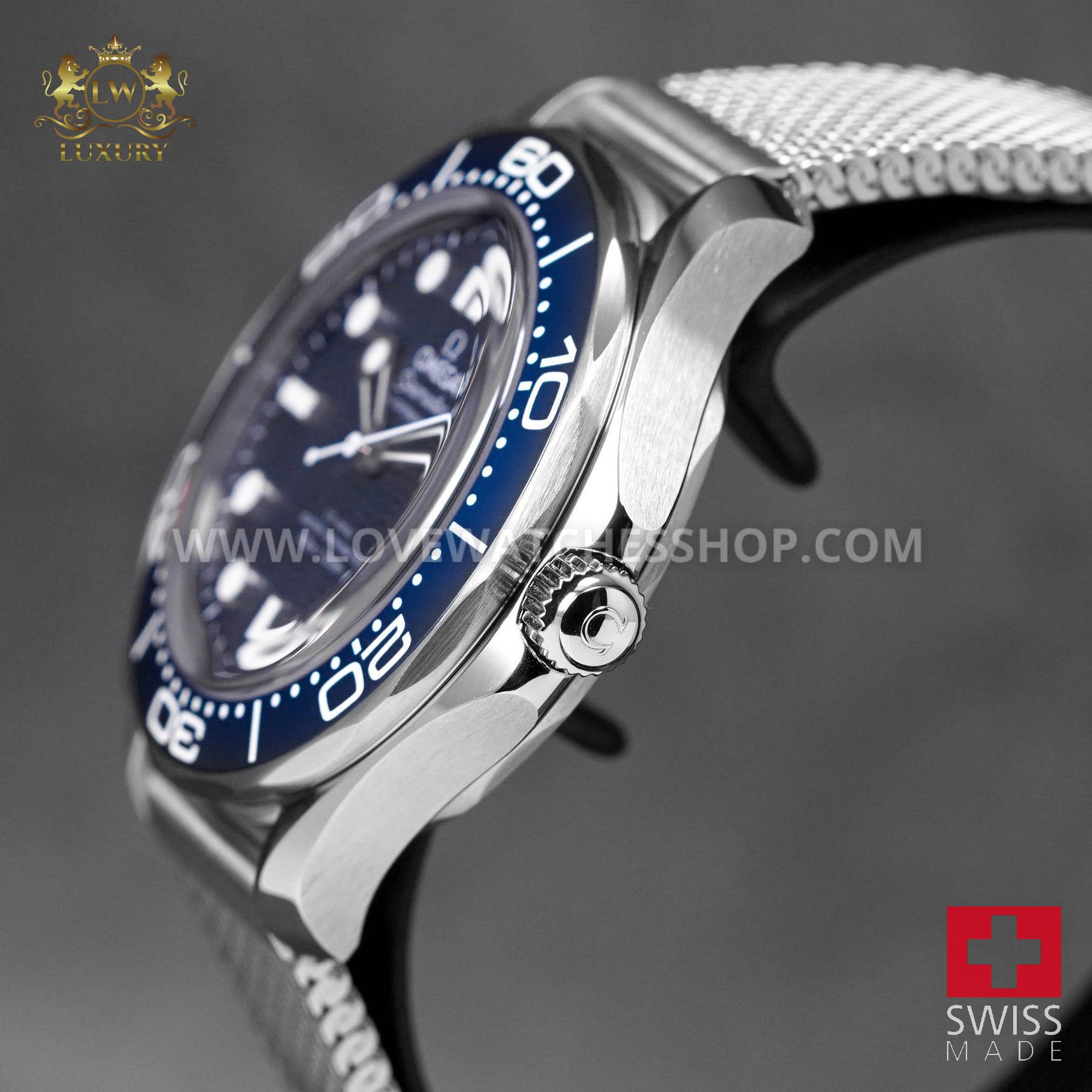 SEAMASTER DIVER 300M 'JAMES BOND 60TH ANNIVERSARY' 42mm - Image 3
