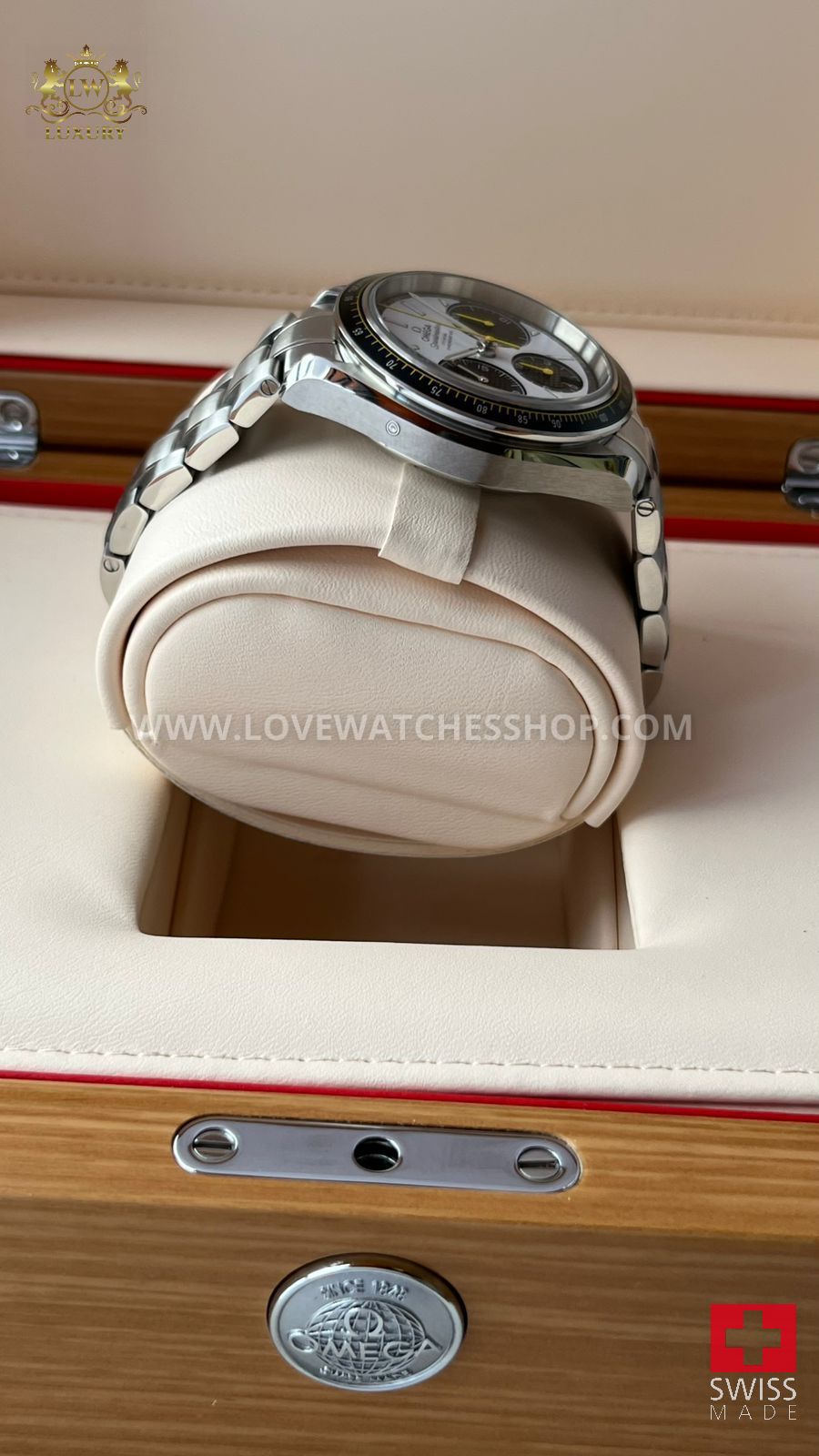 SPEEDMASTER RACING CO-AXIAL CHRONOGRAPH WHITE PANDA DIAL 40mm - Image 2