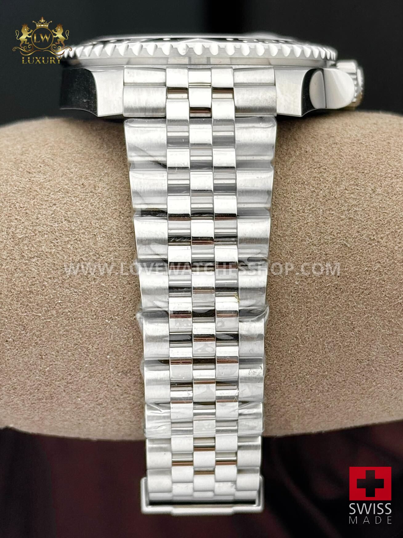 Rolex GMT-Master II 40mm “Sprite” Jubilee Bracelet - Image 5