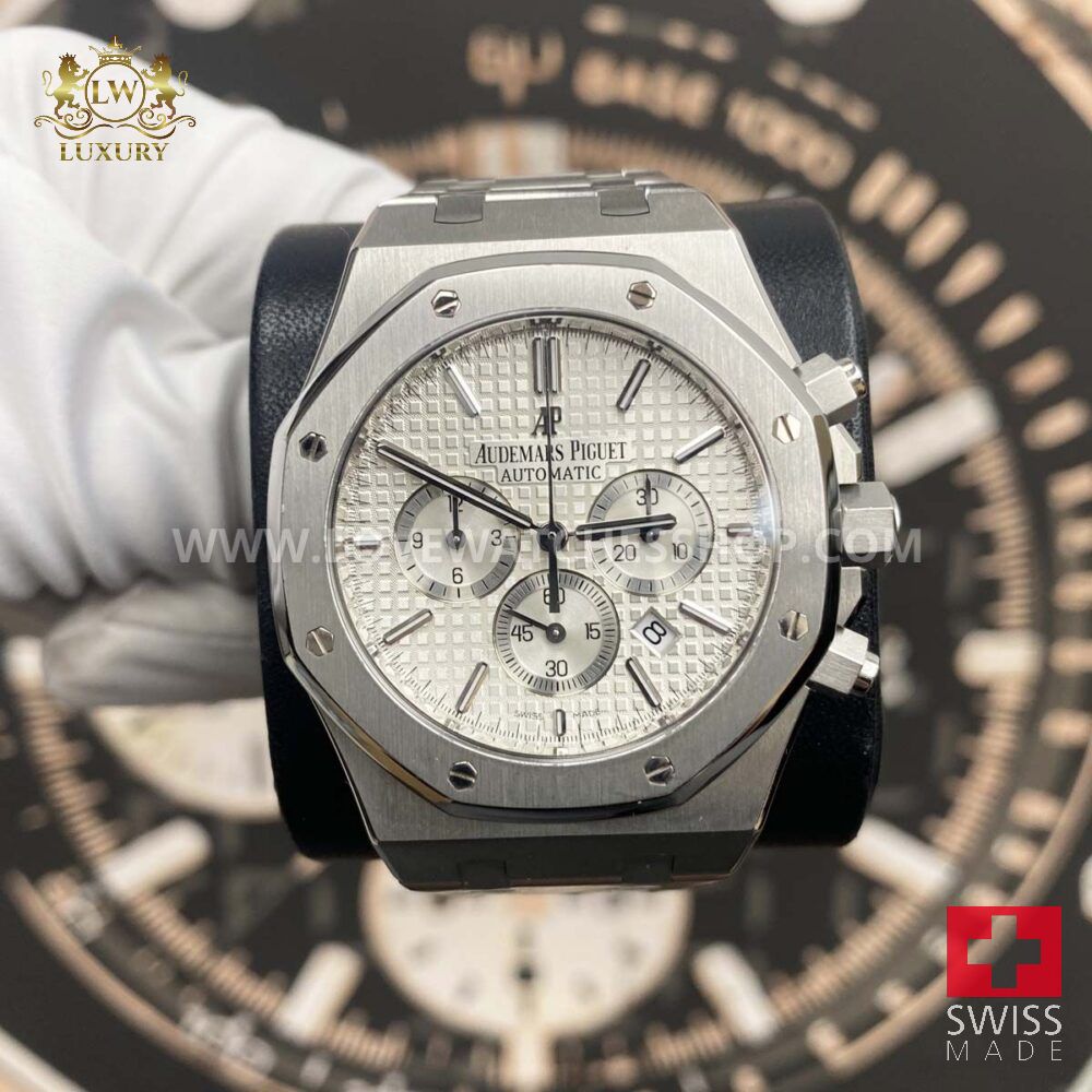 Audemars Piguet Royal Oak Offshore Diver 42mm 15710ST White Dial Pre-Owned