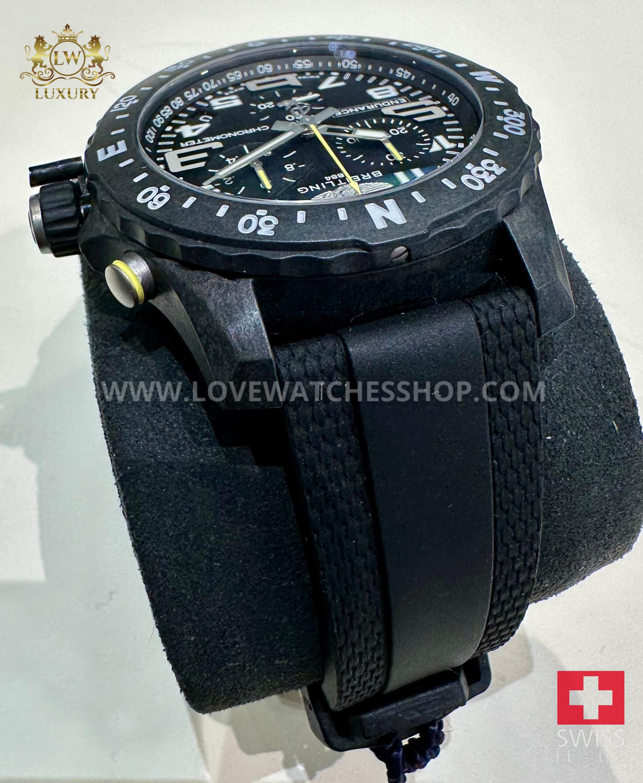 Breitling Endurance Pro Ungetragene Endurance Pro 44 (Schwarz) - Image 3